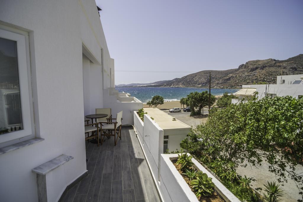 Pal Beach Palaiochora Exterior photo